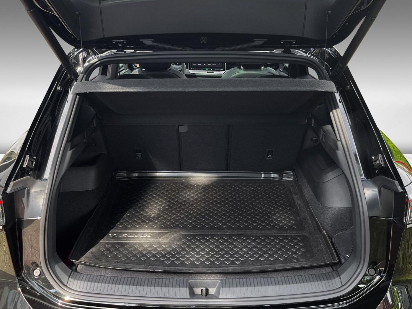 Volkswagen Tiguan – Bild 17