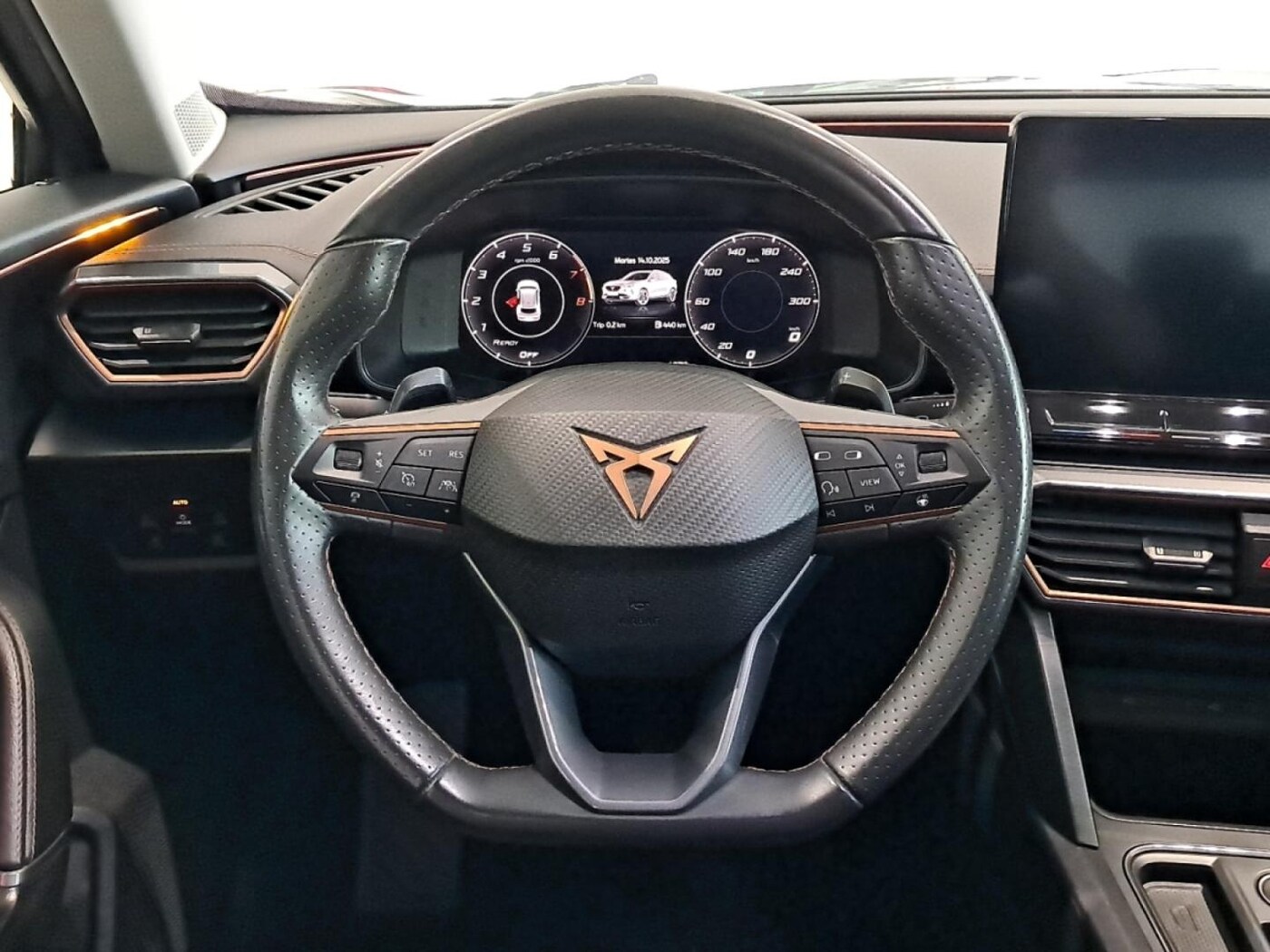 CUPRA Formentor 1.5 eTSI DSG 110 kW (150 CV) — photo 9