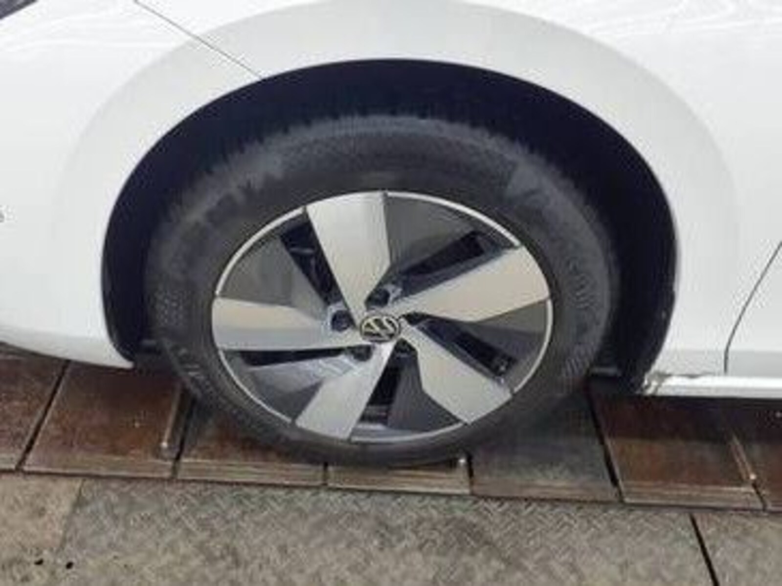 Volkswagen Passat – Bild 10