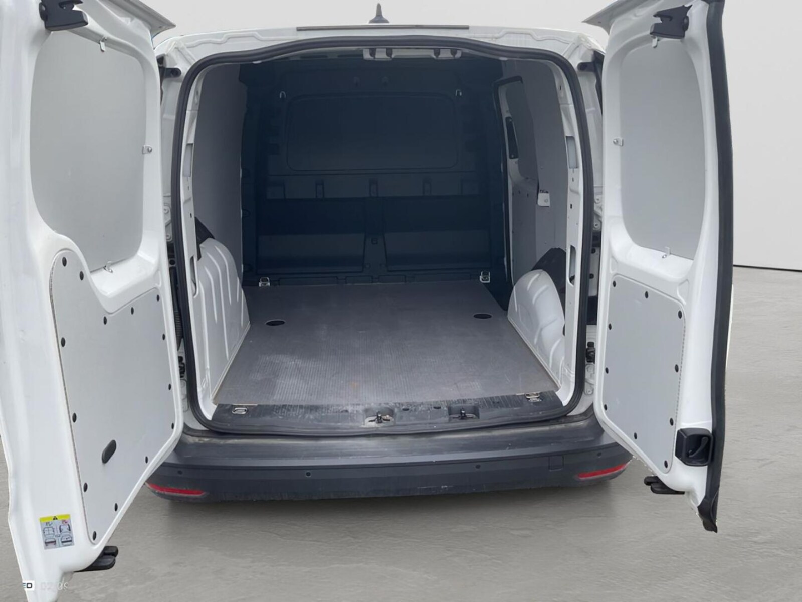Volkswagen Caddy Cargo – Bild 9