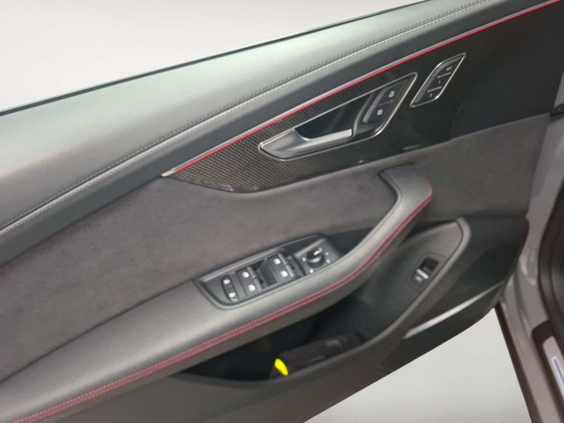 Audi SQ8 SUV