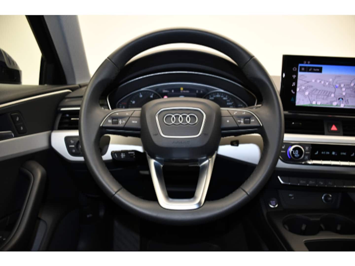 Bild über Audi A4 Avant advanced 35 TDI S tronic - für weitere Informationen kontaktieren Sie den Audi Partner