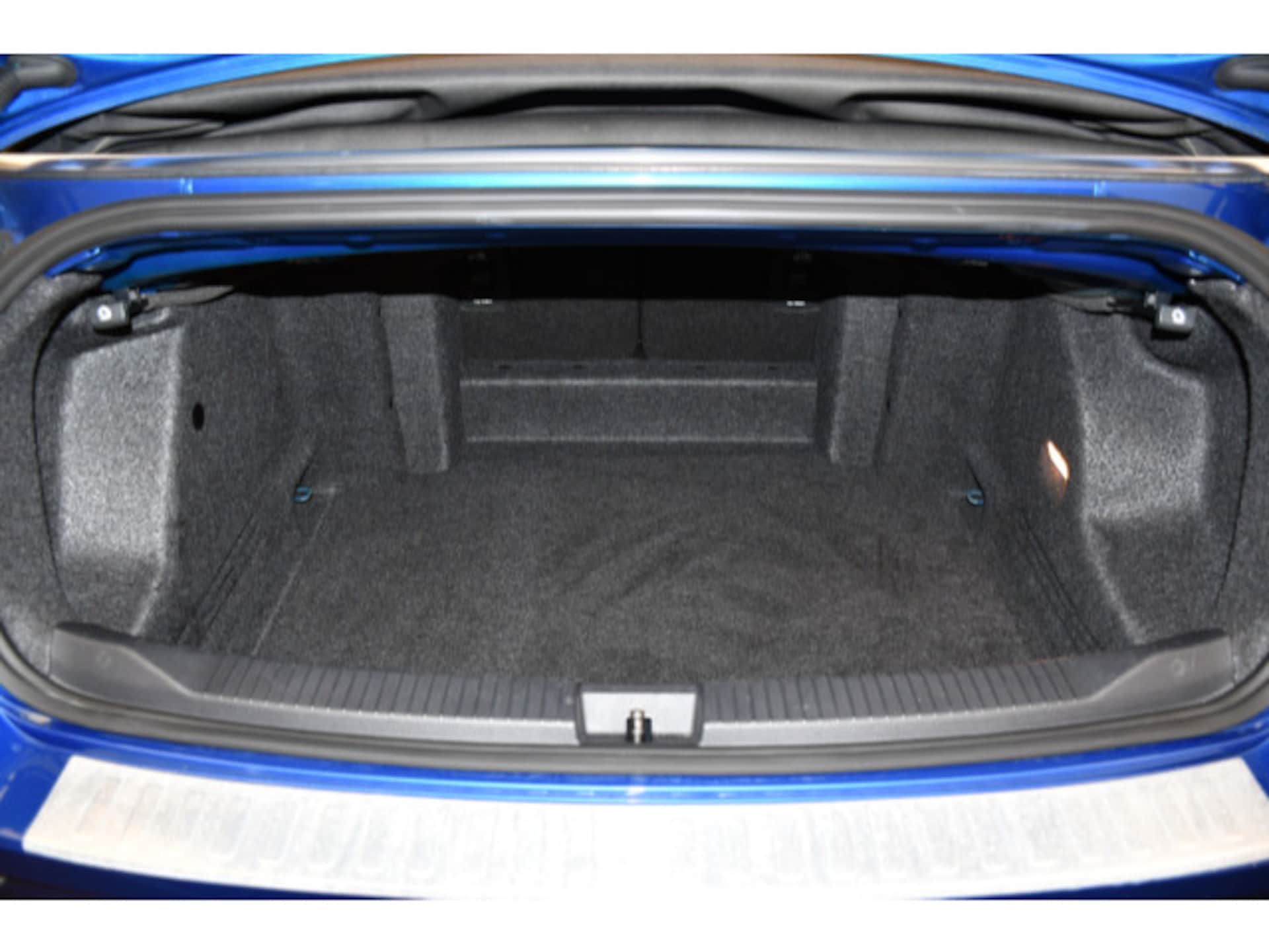 Volkswagen T-Roc Cabriolet Style