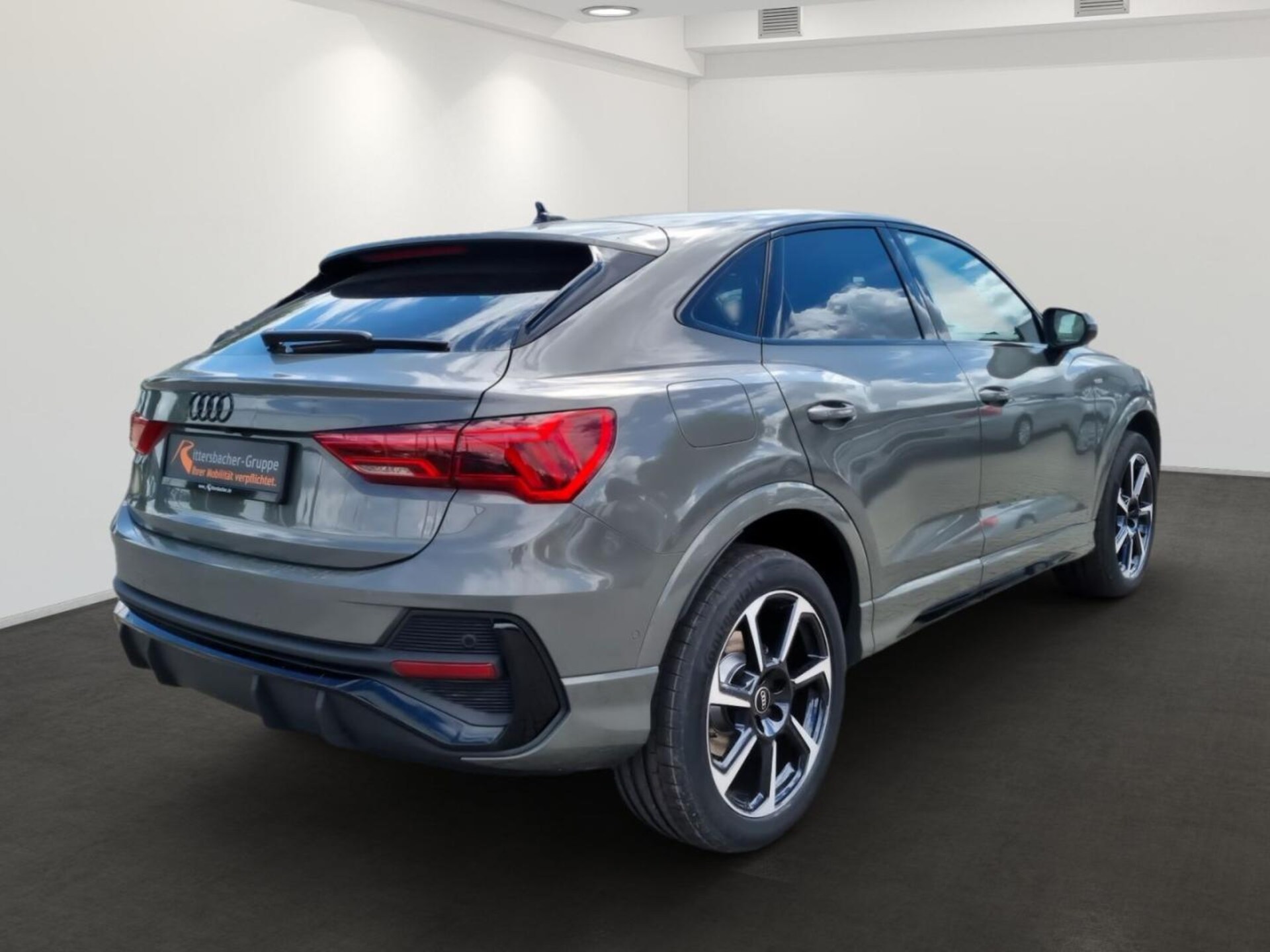 Audi Q3 Sportback S line