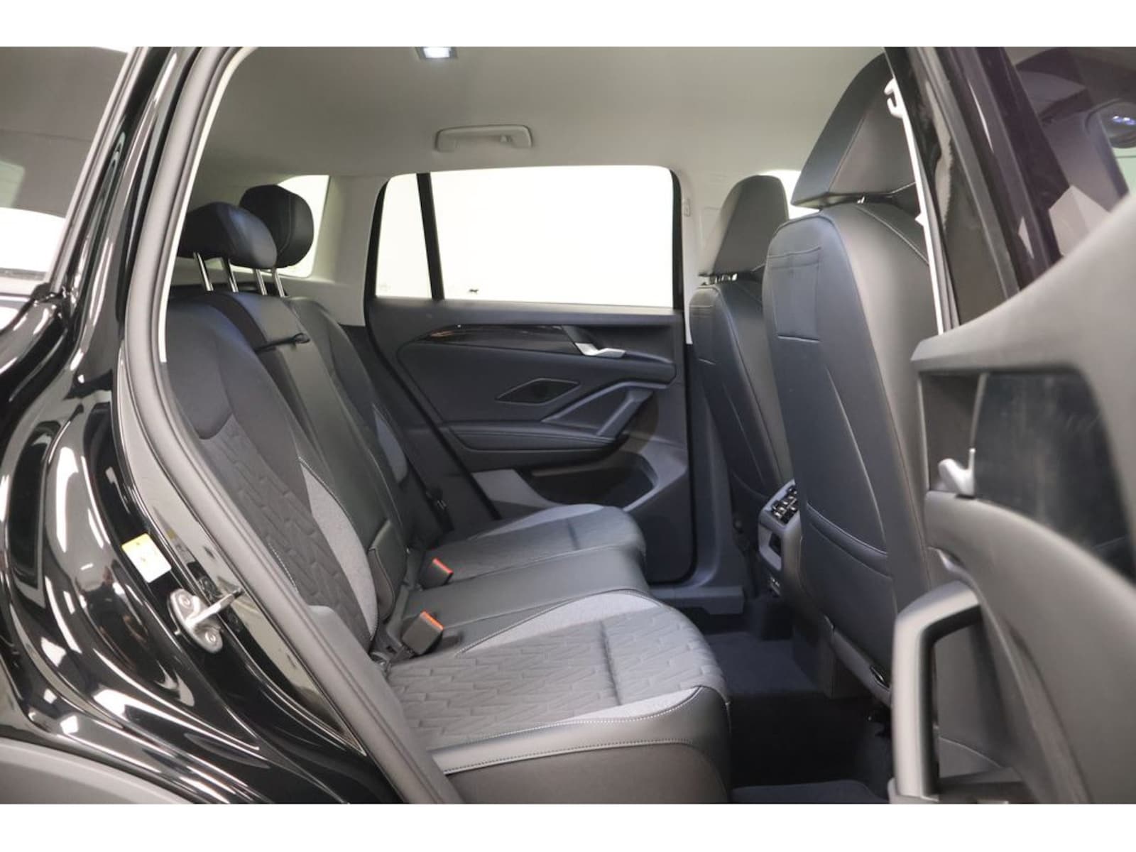 Volkswagen Tiguan – Bild 27