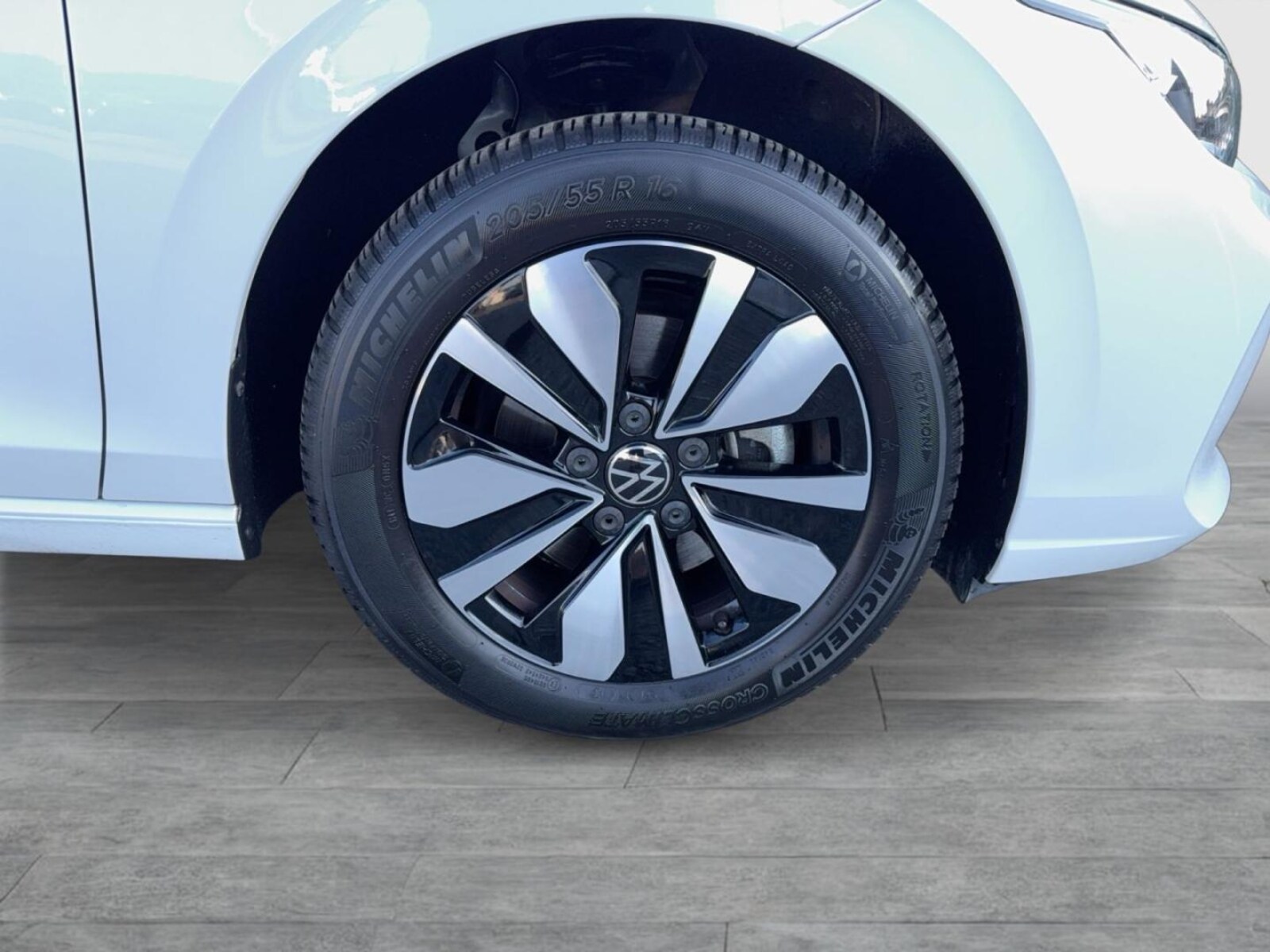 Volkswagen Golf – Bild 8