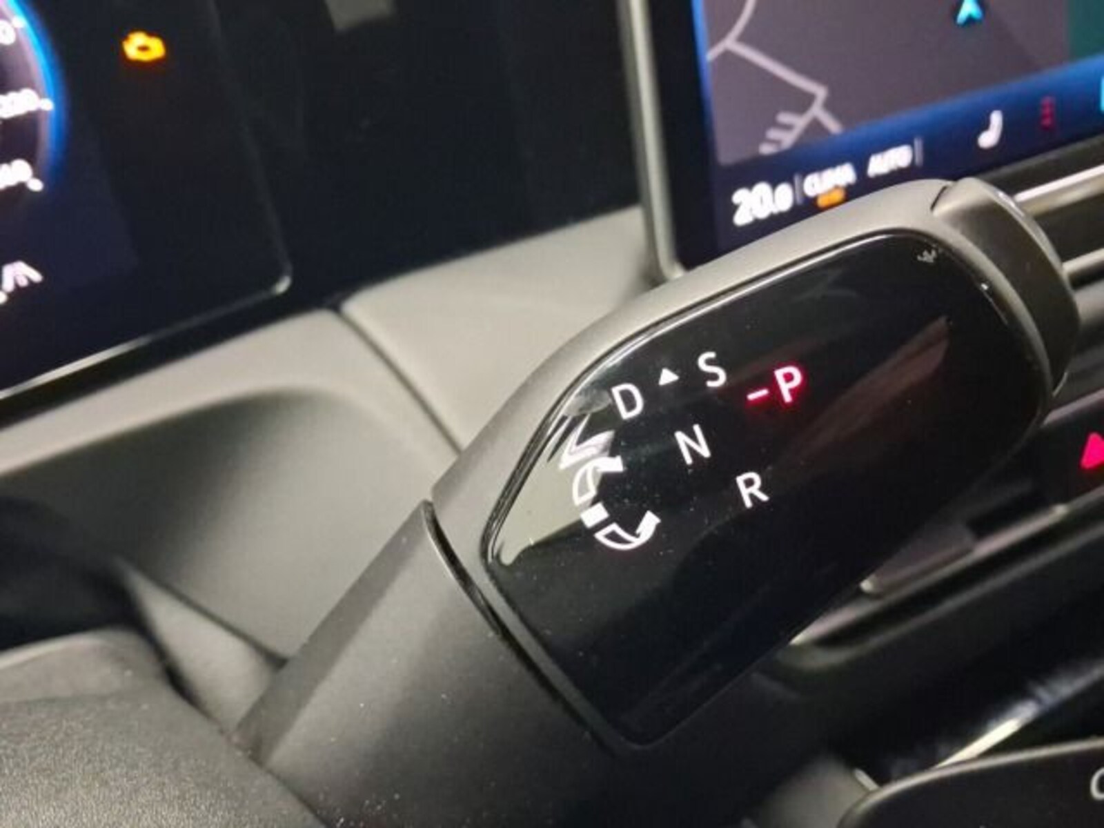 Volkswagen Tiguan – Bild 11