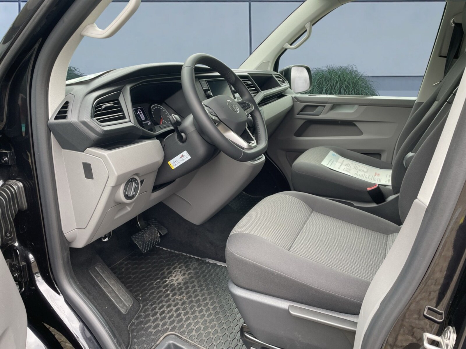 Volkswagen T6.1 Transporter Kasten kurzer Radstand – Bild 9