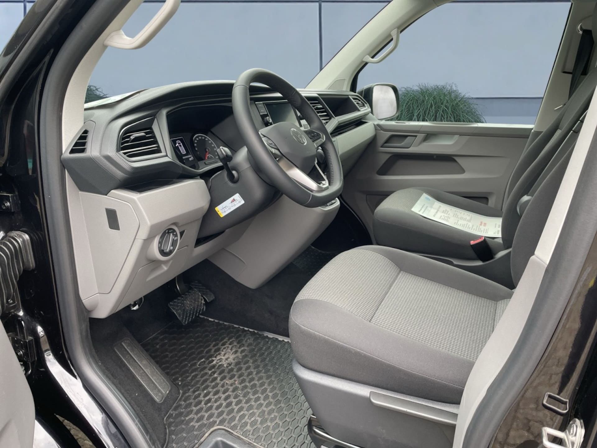 Volkswagen T6.1 Transporter Kasten kurzer Radstand