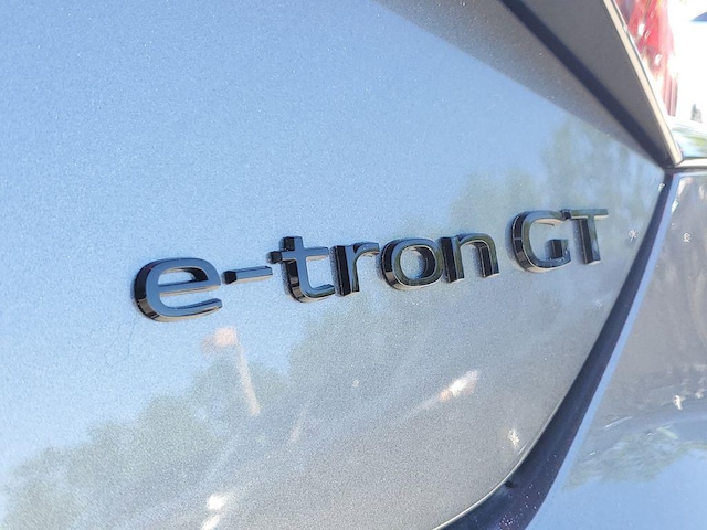 2026 Audi RS e-tron GT Performance Base - Photo 6