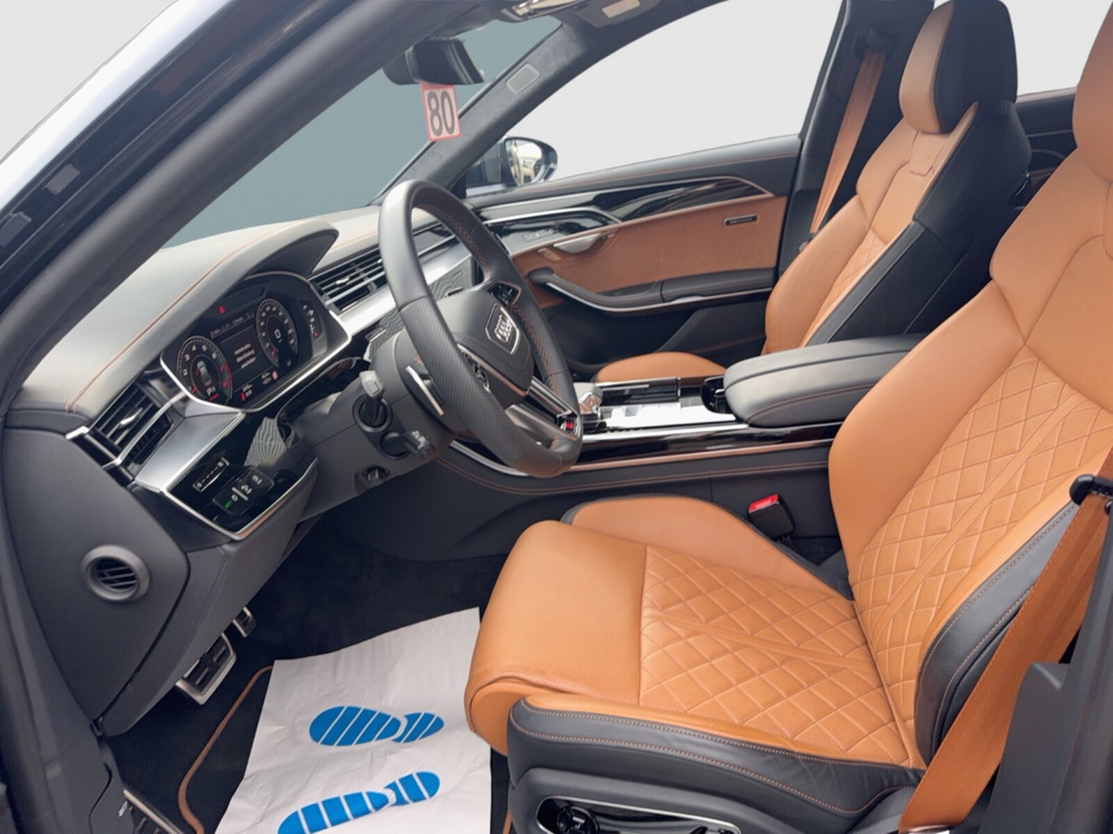 Audi A8 – Bild 10