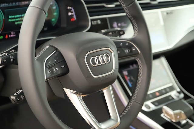 2026 Audi Q7 Premium Plus - Photo 16