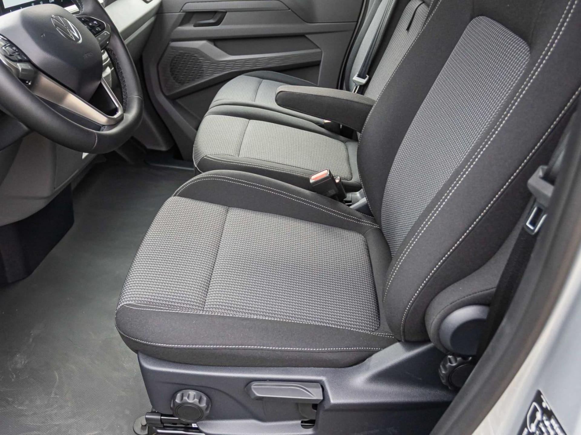 Volkswagen Transporter Kasten langer Radstand