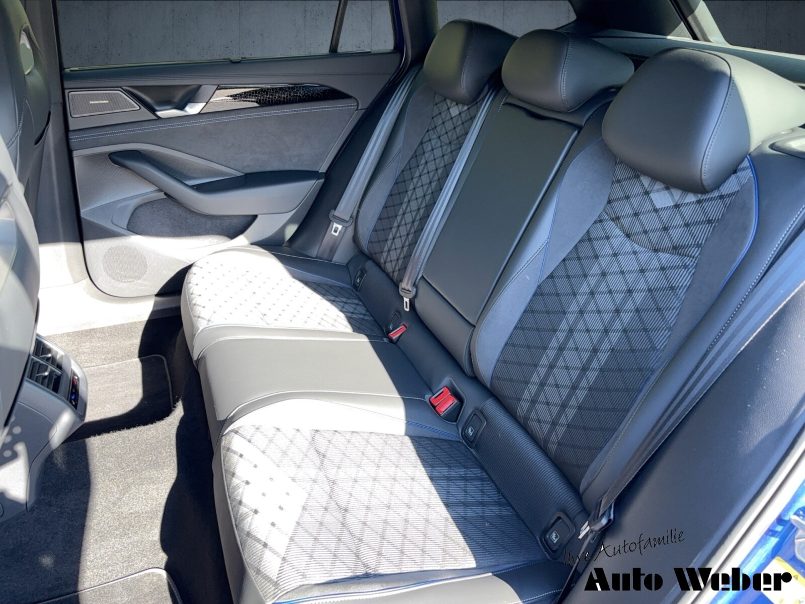 Volkswagen Passat – Bild 12