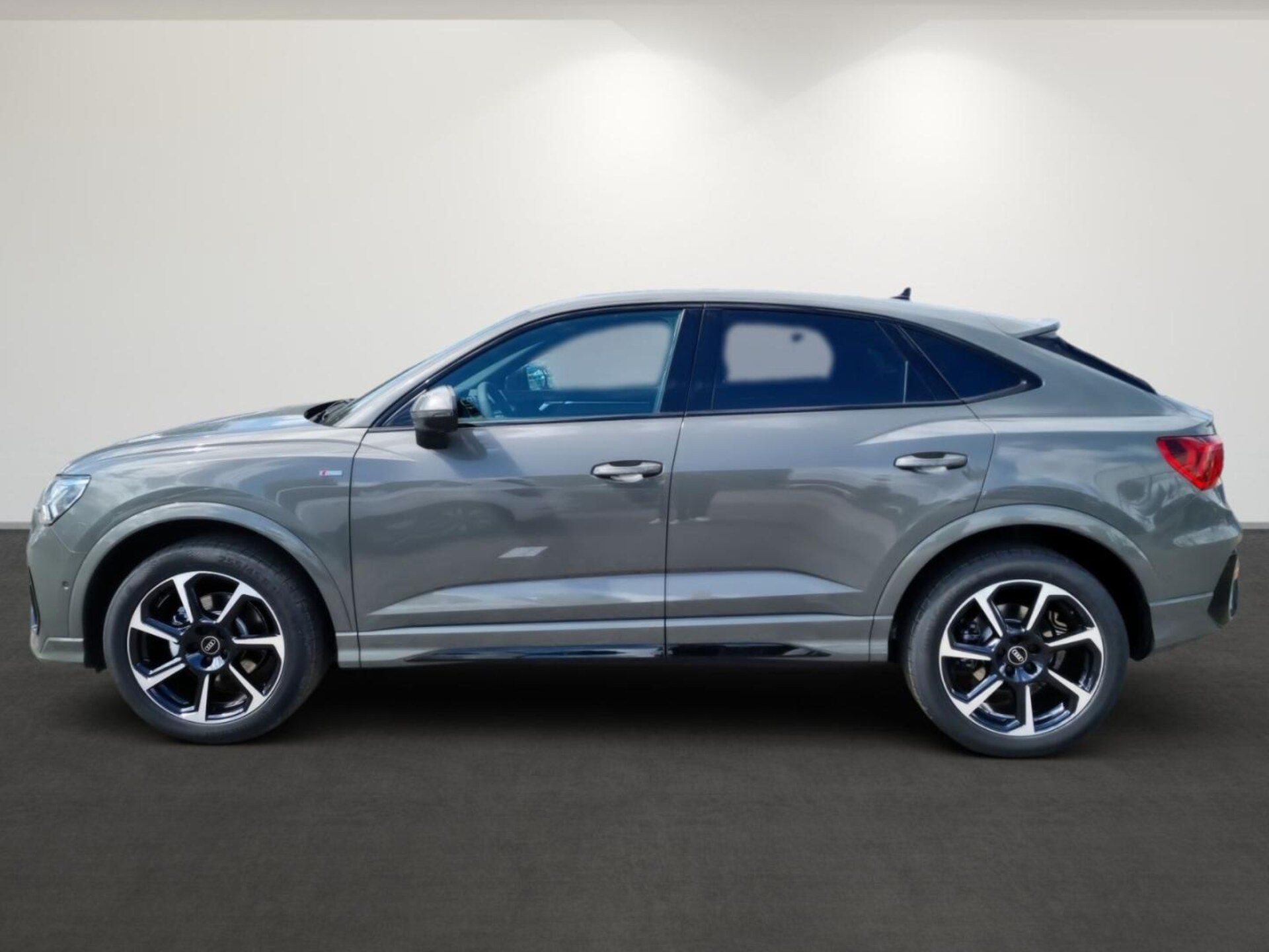 Audi Q3 Sportback S line