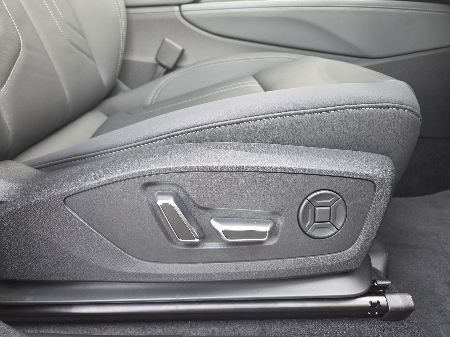 Image about Audi Q3 SUV TFSI 110 kW