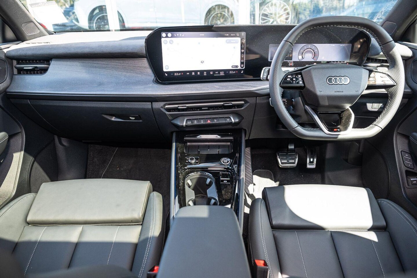 Image about Audi Q3 Sportback TFSI quattro 195 kW