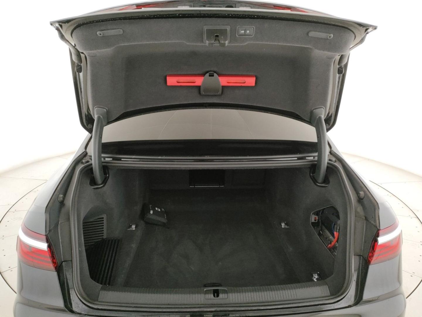 Image about Audi A8 L 50 TDI quattro 210 kW (286 CV) tiptronic
