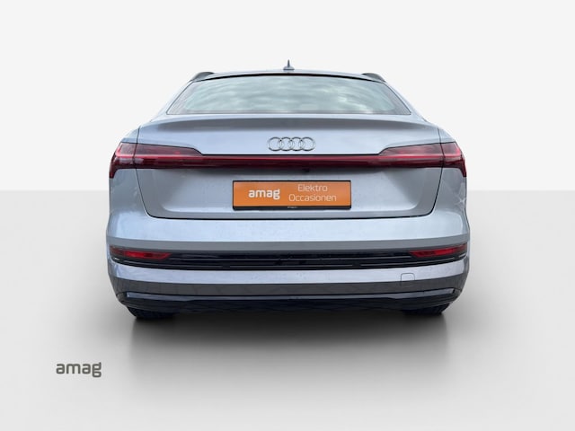 Bild über Audi e-tron Sportback Attraction advanced 50 quattro 230,00 kW - for more details contact your dealer