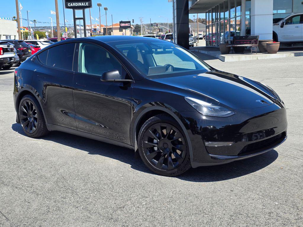 2023 Tesla Model Y Long Range Dual Motor All-Wheel Drive's photo