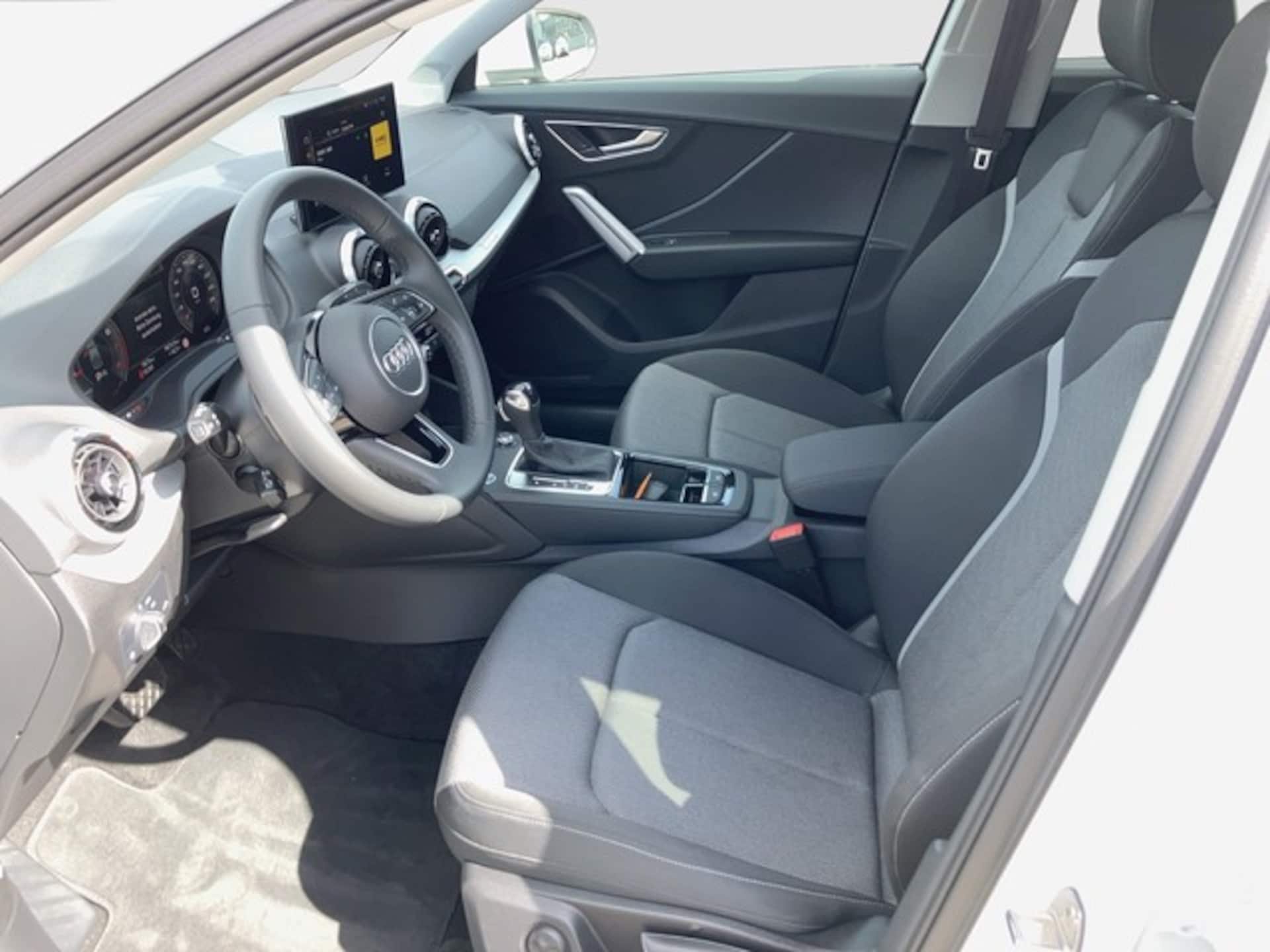 Audi Q2 S line