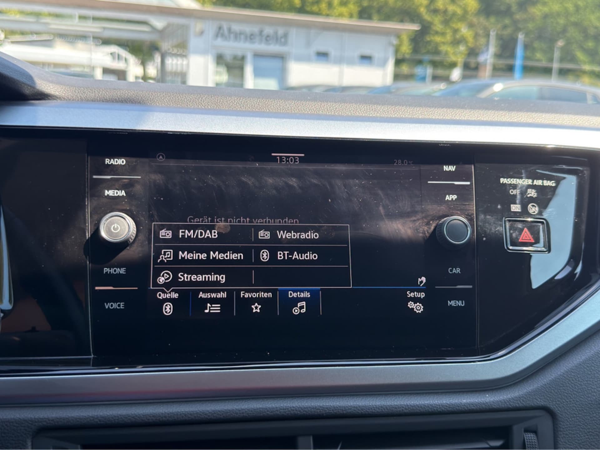 Volkswagen Polo Active