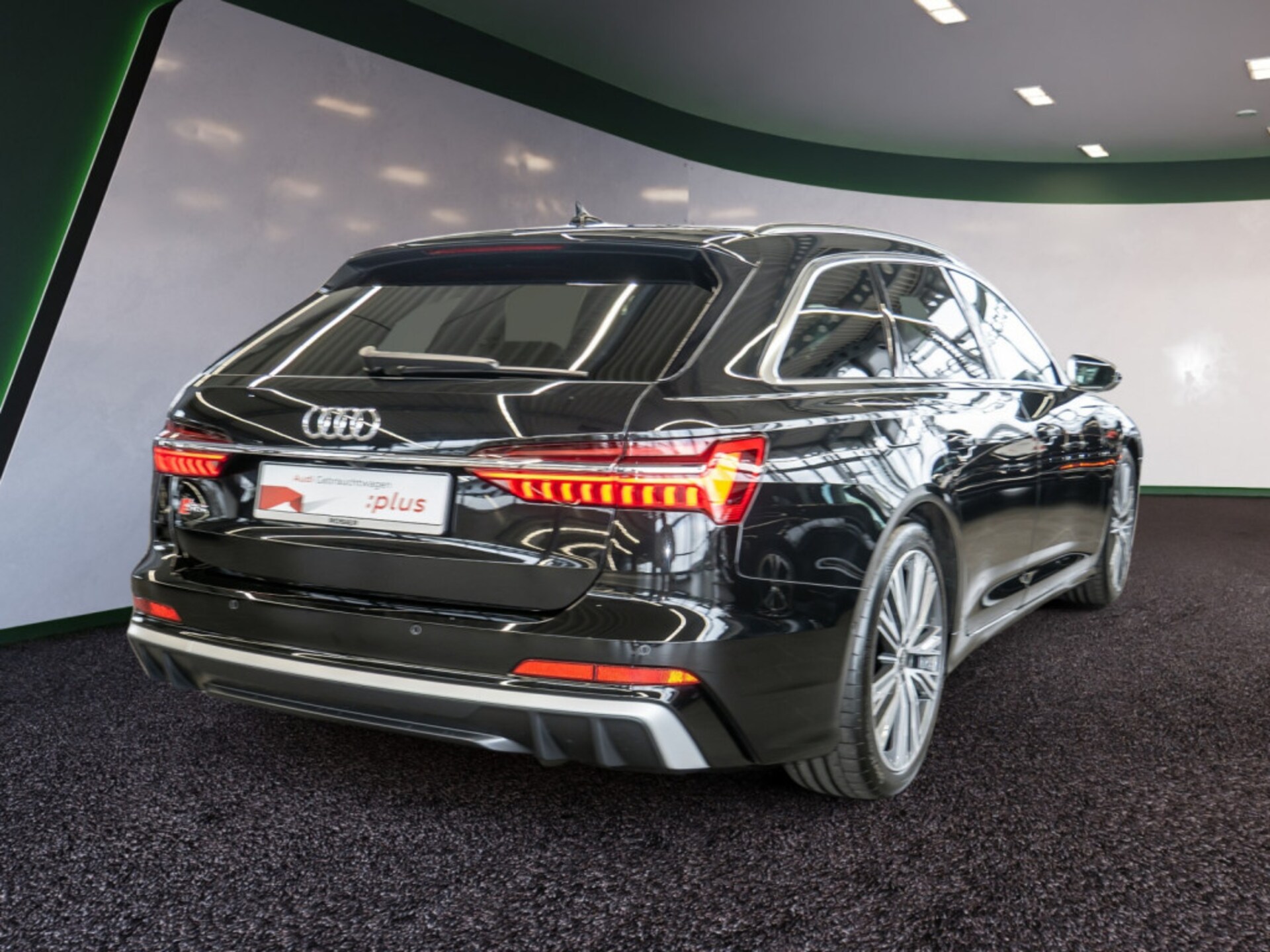 Audi S6 Avant