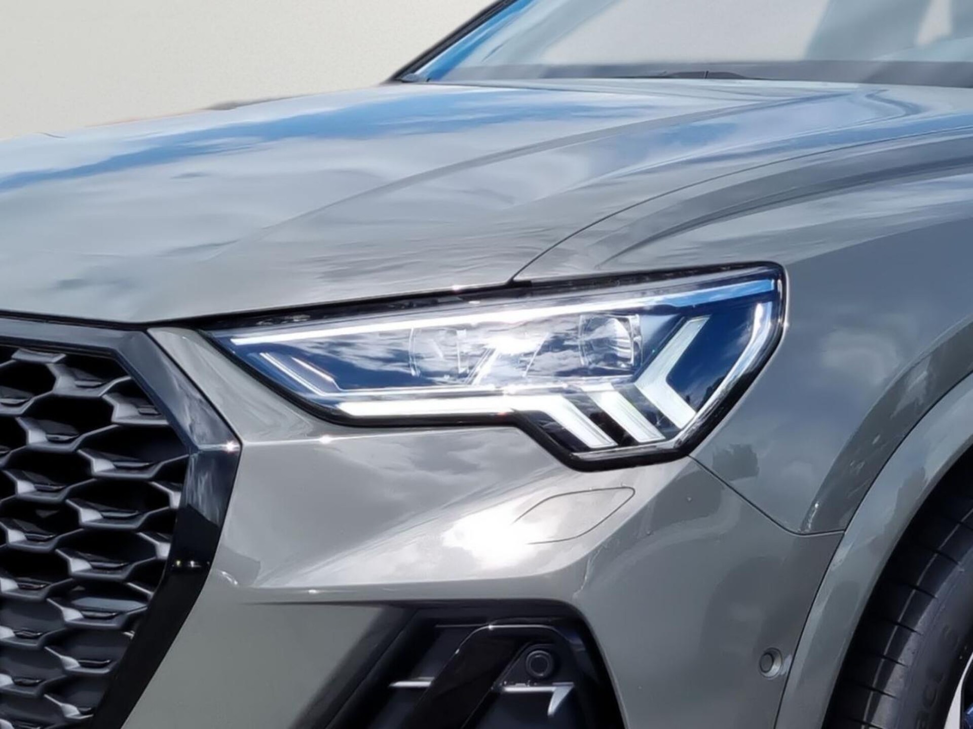 Audi Q3 Sportback S line