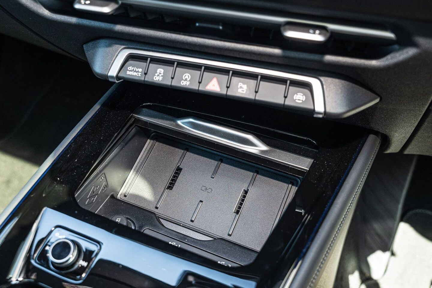 Image about Audi Q3 Sportback TFSI quattro 195 kW