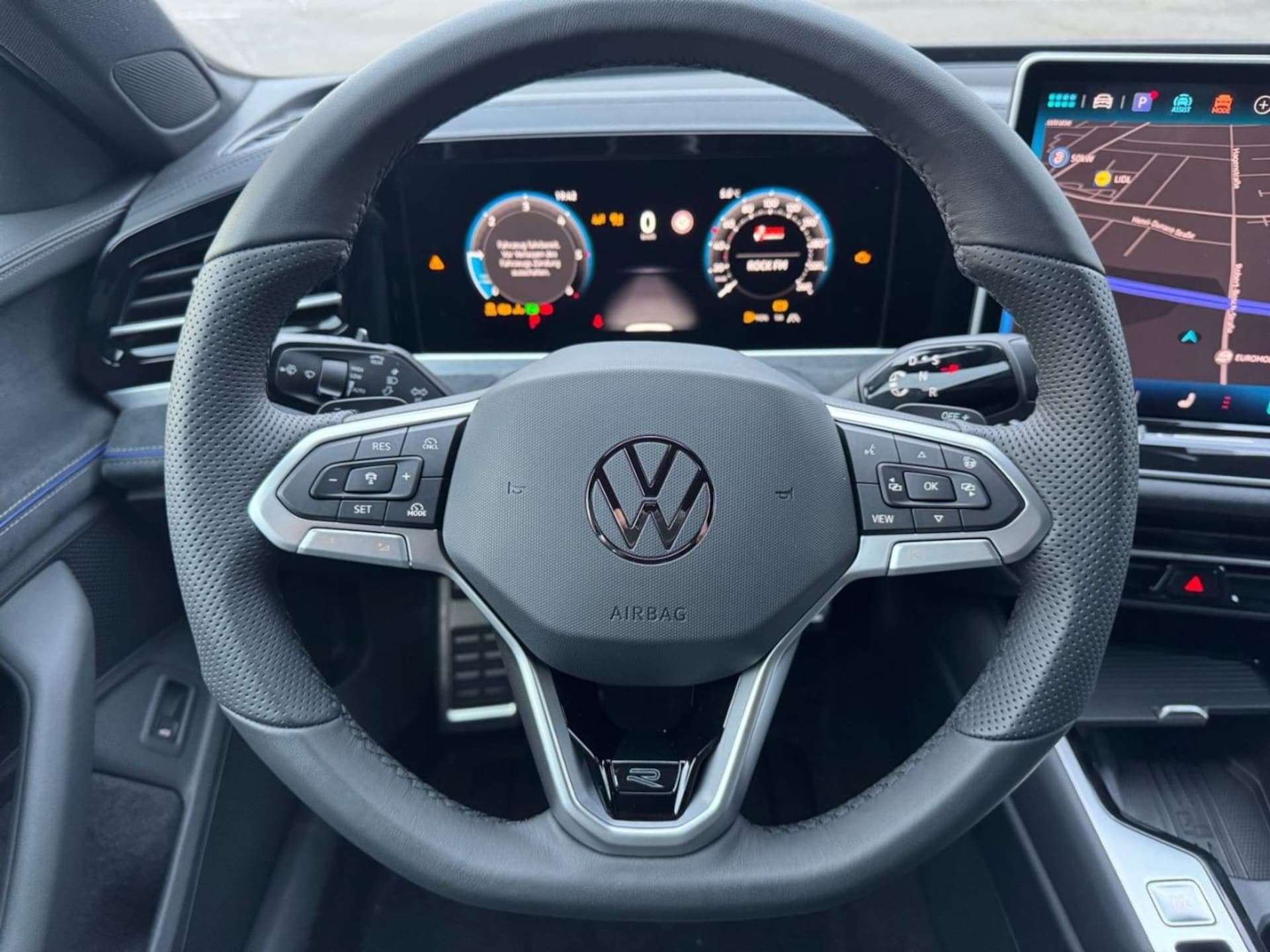 Volkswagen Passat R-Line