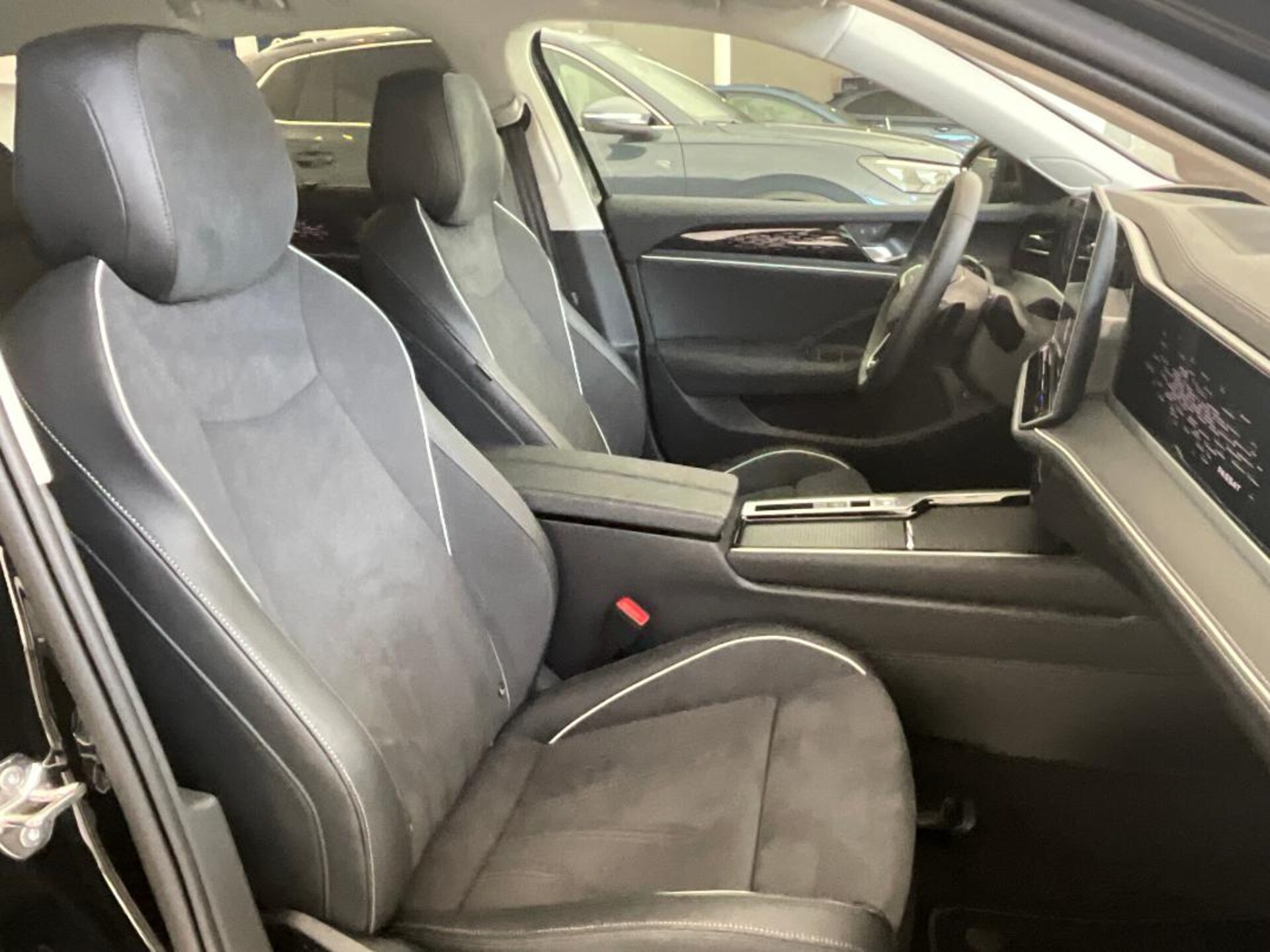 Volkswagen Passat Elegance