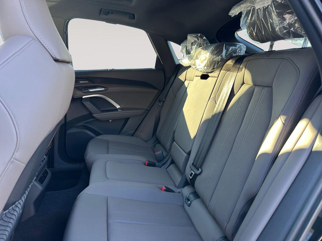 2025 Audi Q5 Sportback Premium Plus - Photo 13