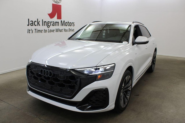 2026 Audi Q8