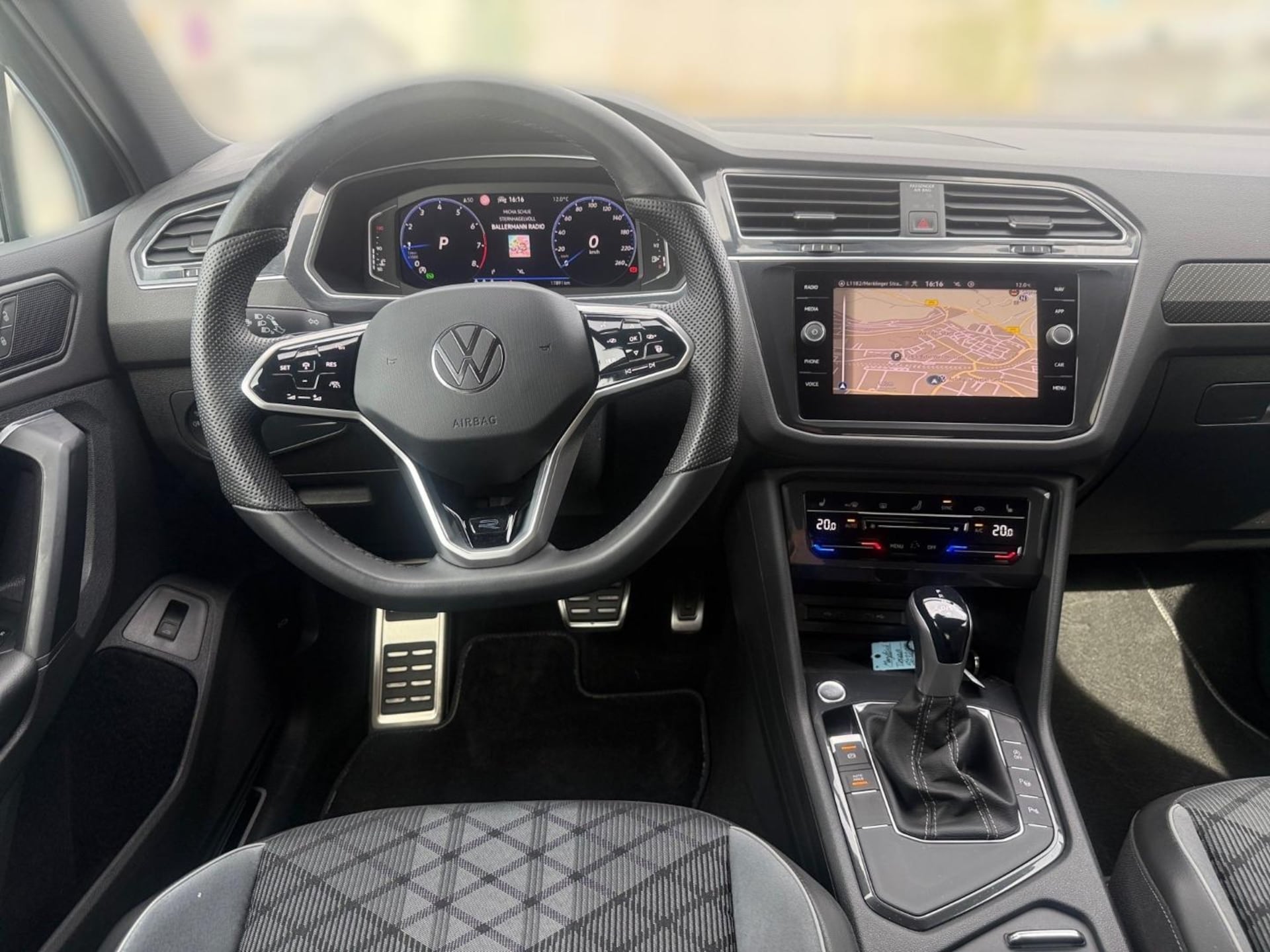 Volkswagen Tiguan R-Line