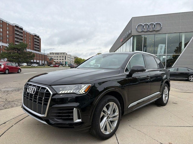 Photo of 2023 Audi Q7