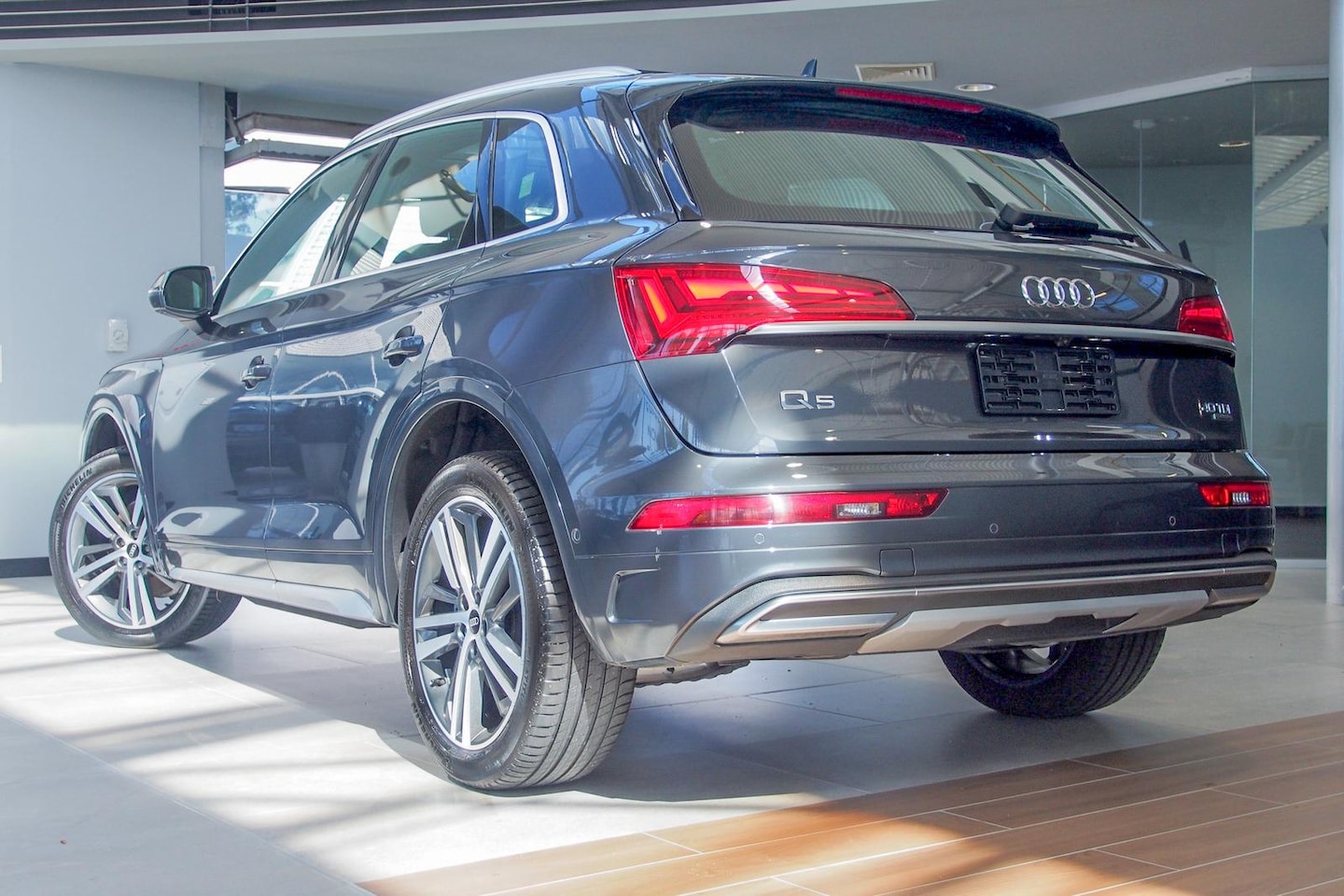 Image about Audi Q5 Sport 40 TDI quattro S tronic