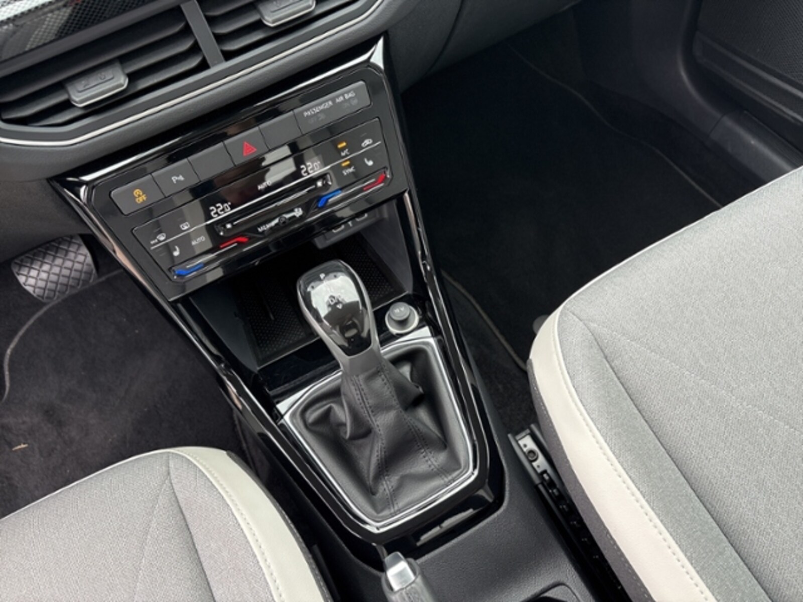 Volkswagen T-Cross – Bild 10