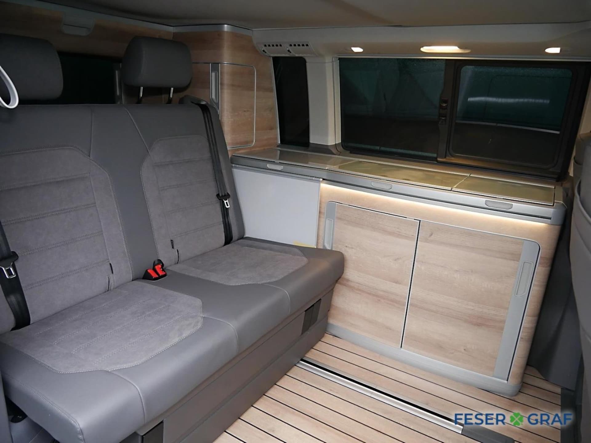 Volkswagen T6.1 California Ocean