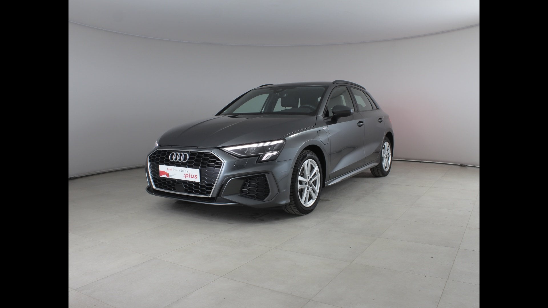 Immagine di Audi A3 Sportback TFSI e S line edition 40 TFSI e 150 kW (204 CV) S tronic - Vista: for more details contact your dealer