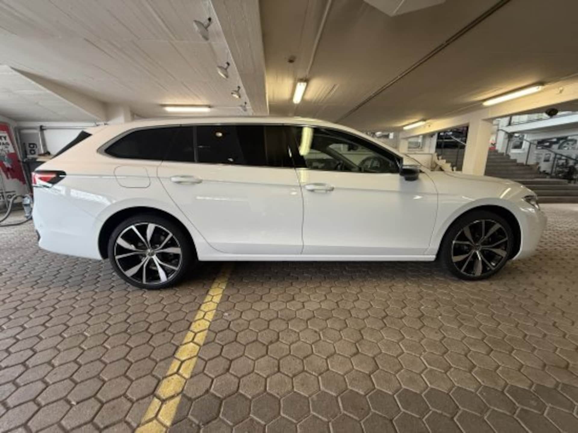 Volkswagen Passat Business