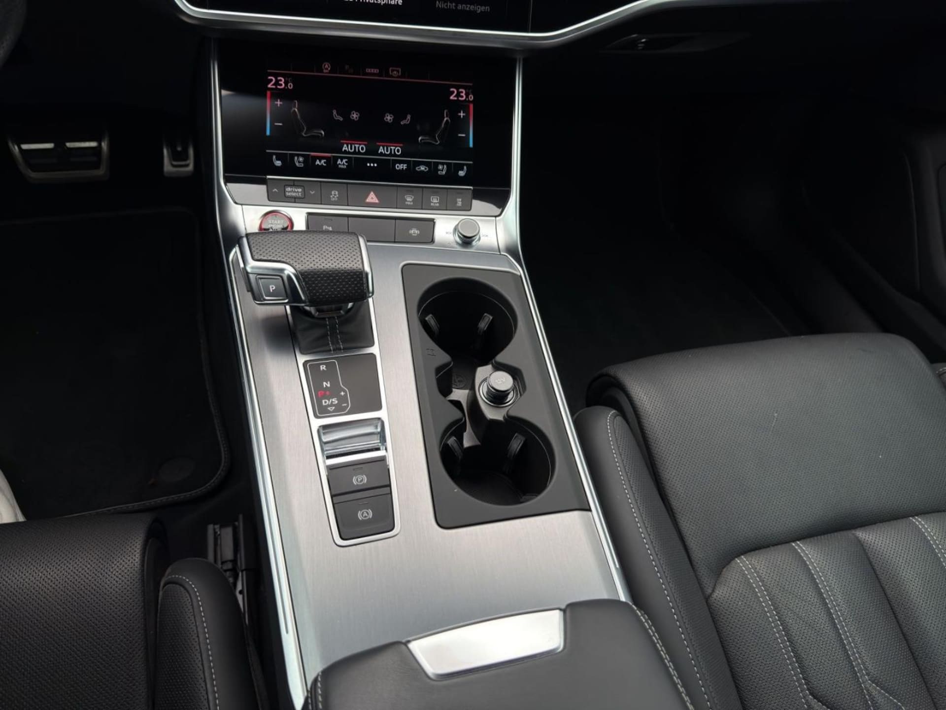 Audi S6 Avant