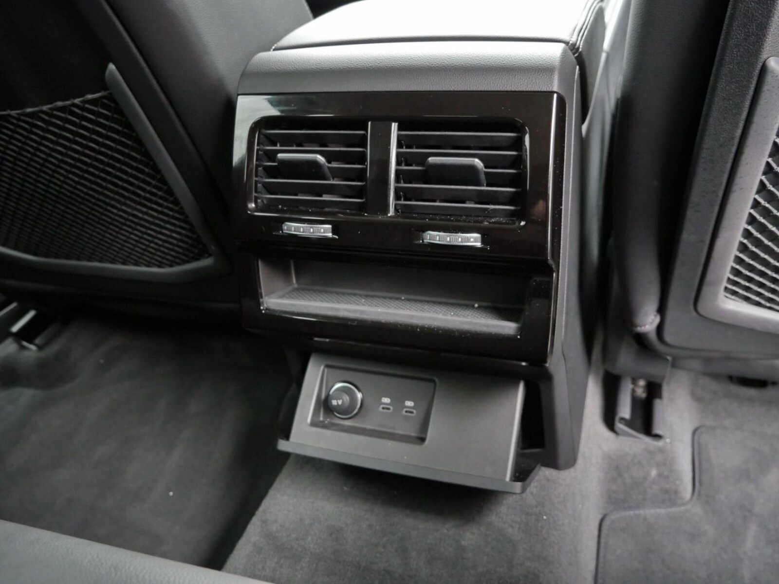 Volkswagen Touareg – Bild 17