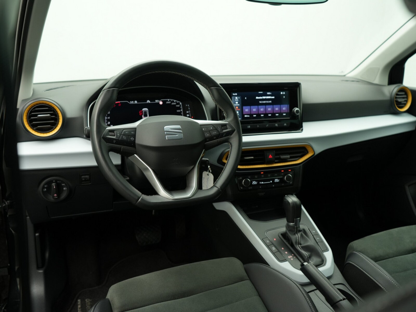 SEAT Arona – Bild 4