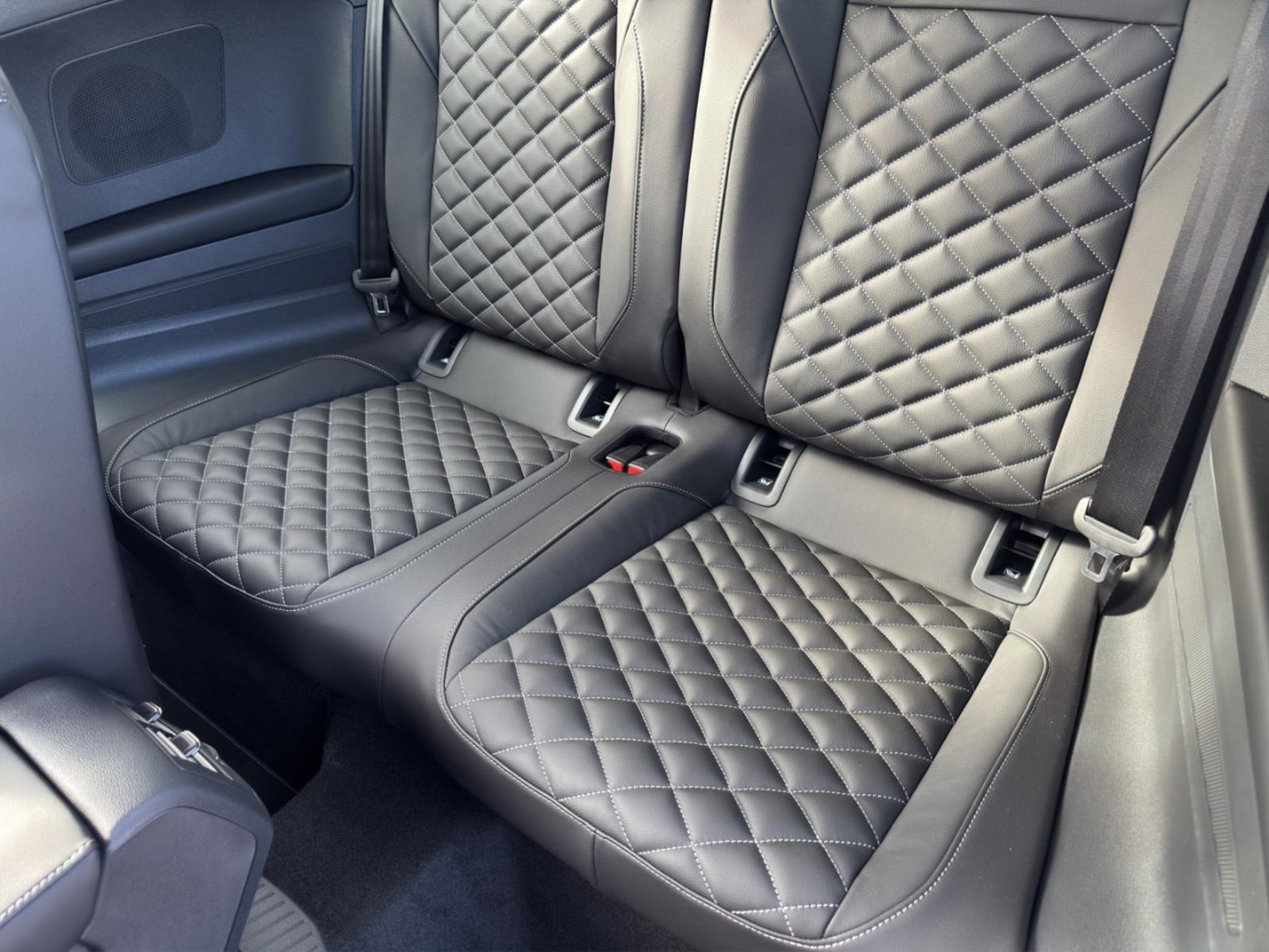 Volkswagen T-Roc Cabriolet – Bild 13