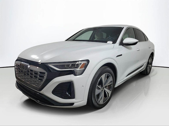 2024 Audi Q8 e-tron