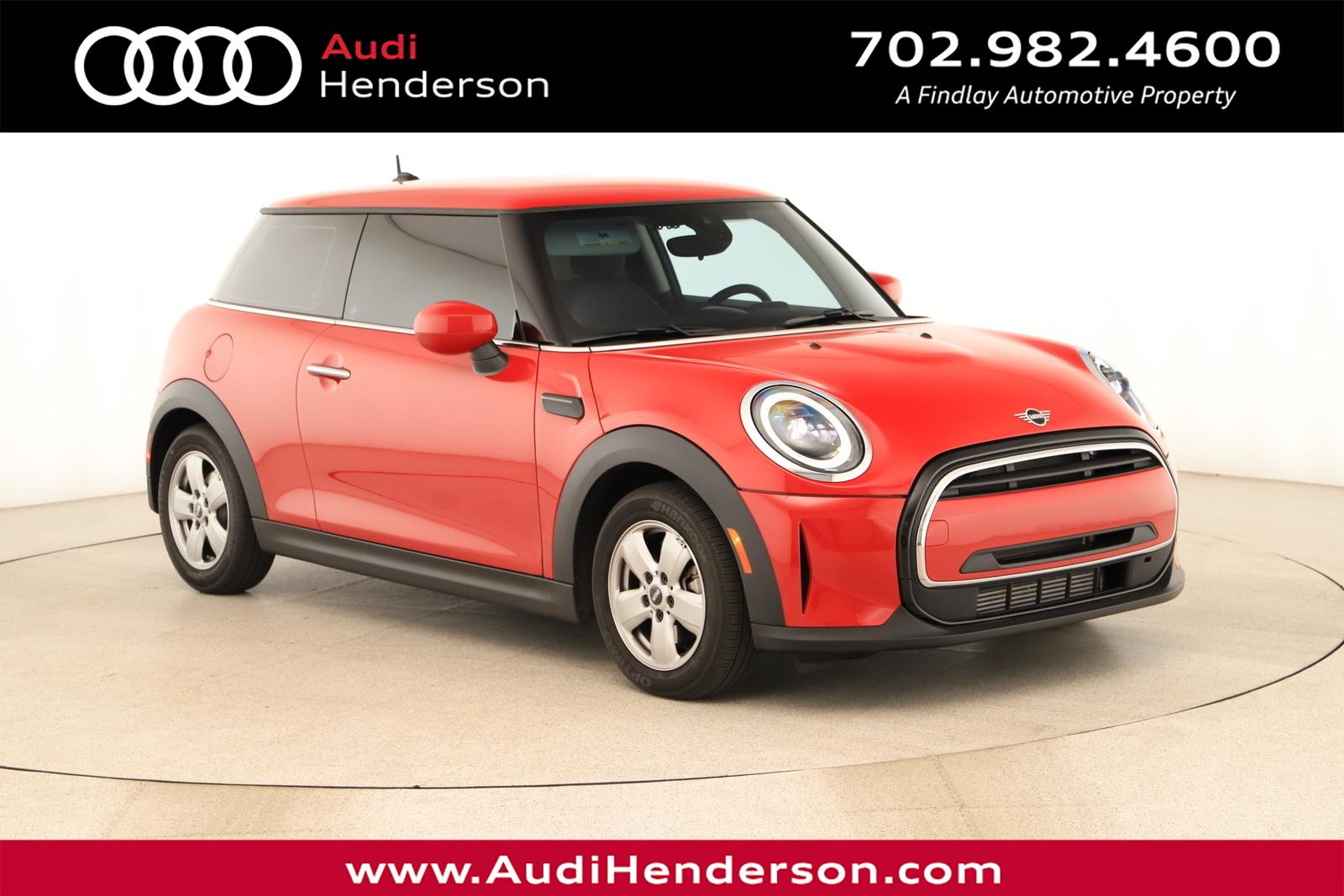 2024 MINI Hardtop Cooper's photo