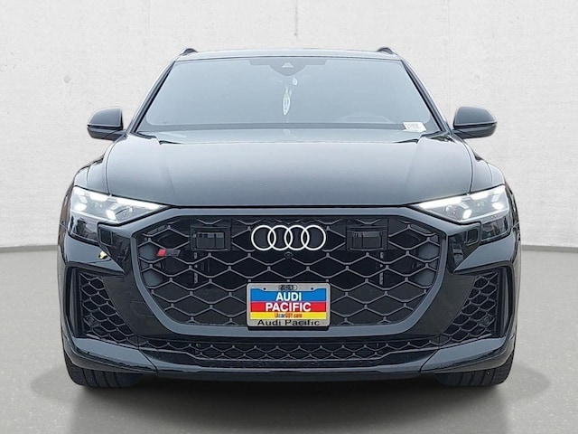 2026 Audi RS Q8 SUV performance