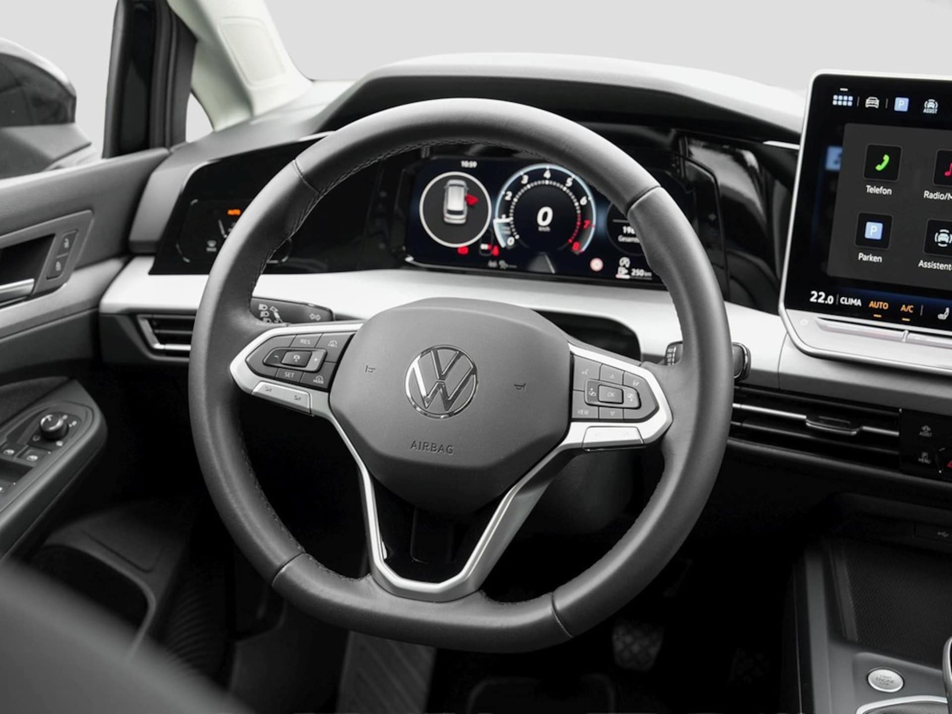 Volkswagen Golf Variant Life