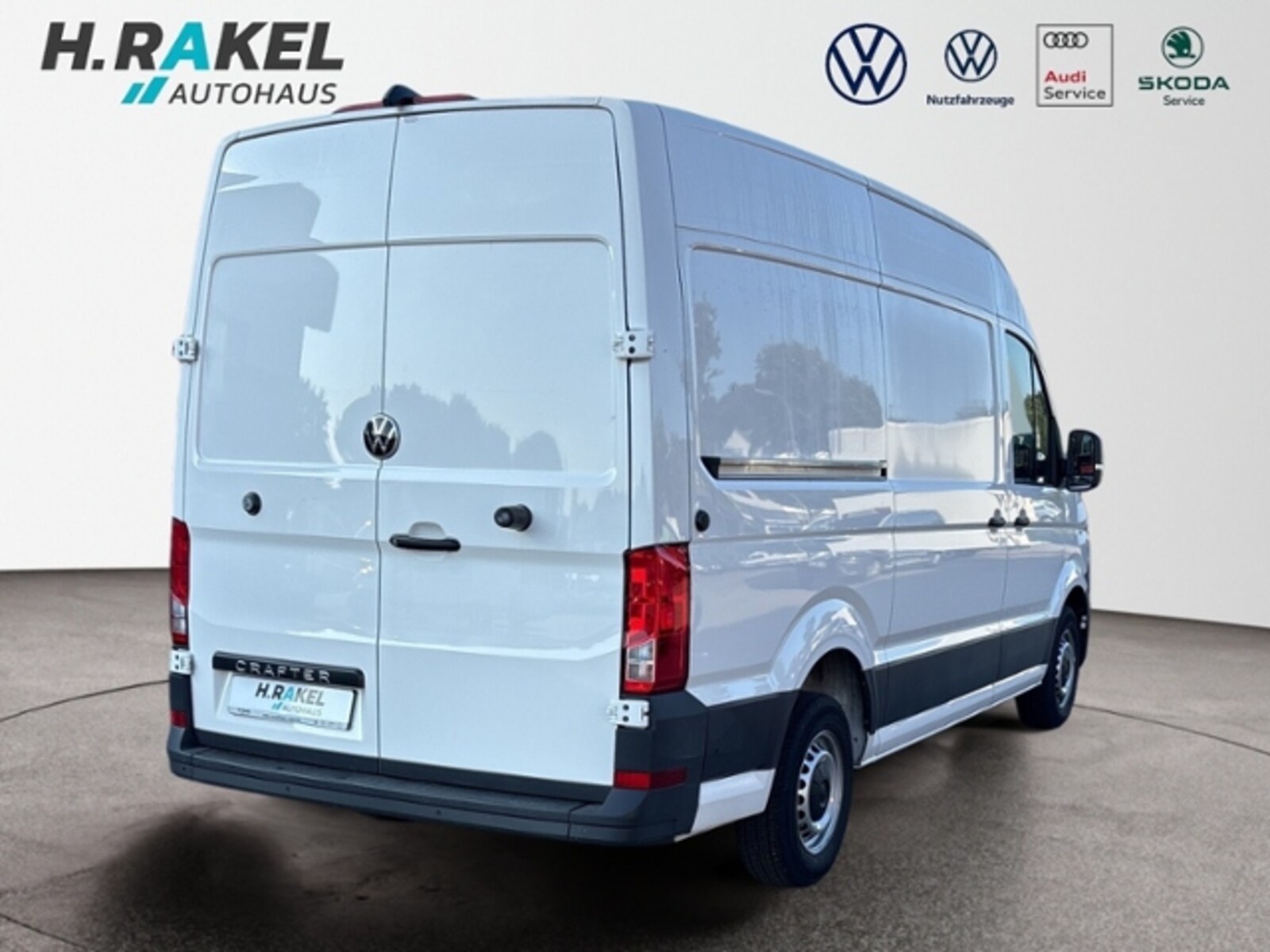 Volkswagen Crafter Kasten mittlerer Radstand – Bild 3