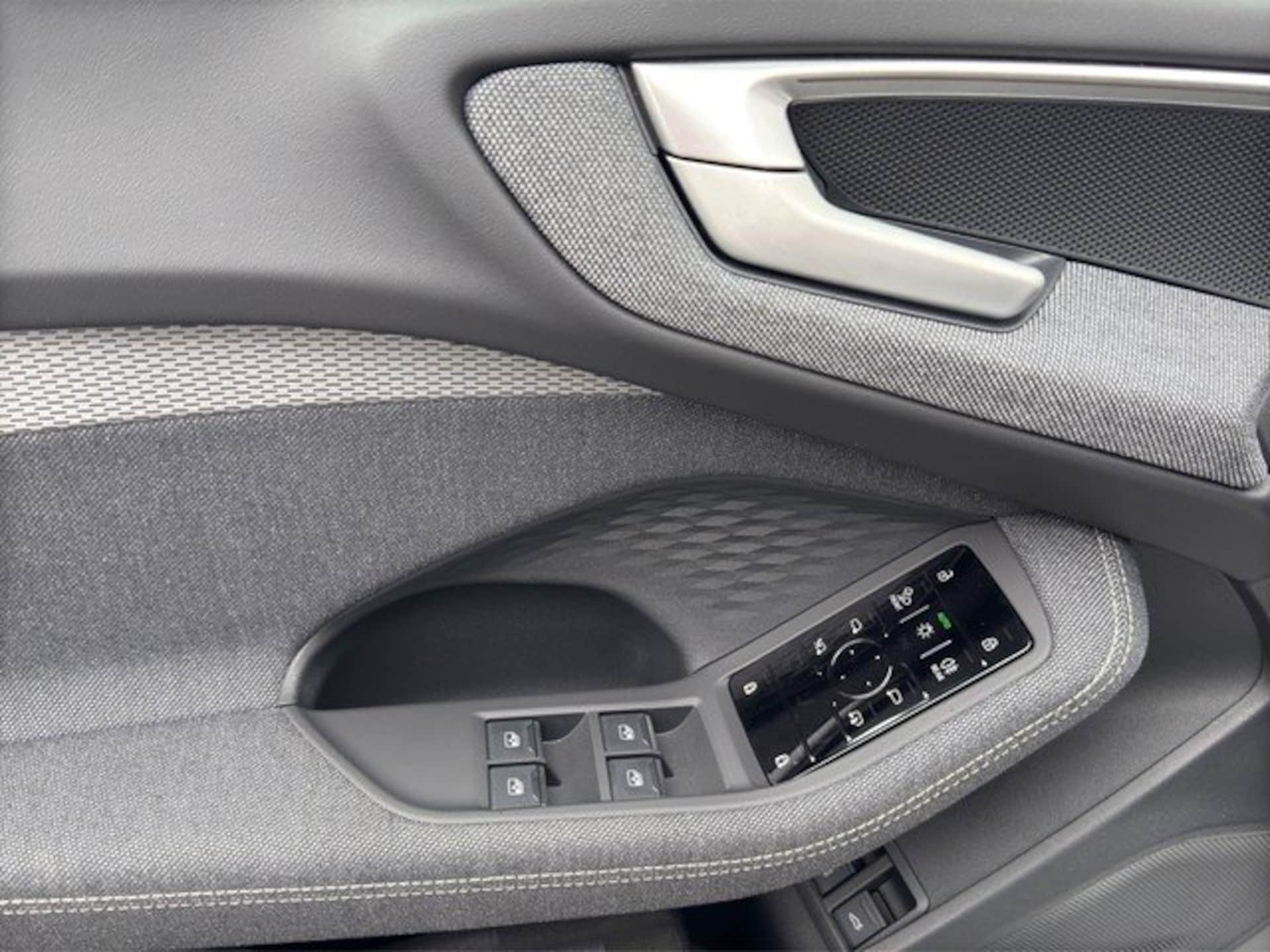 Audi A5 Avant e-hybrid
